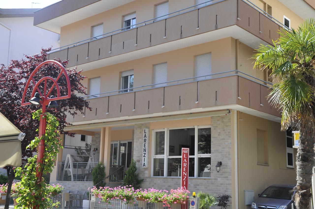 Albergo Larenzia Каттолика Экстерьер фото