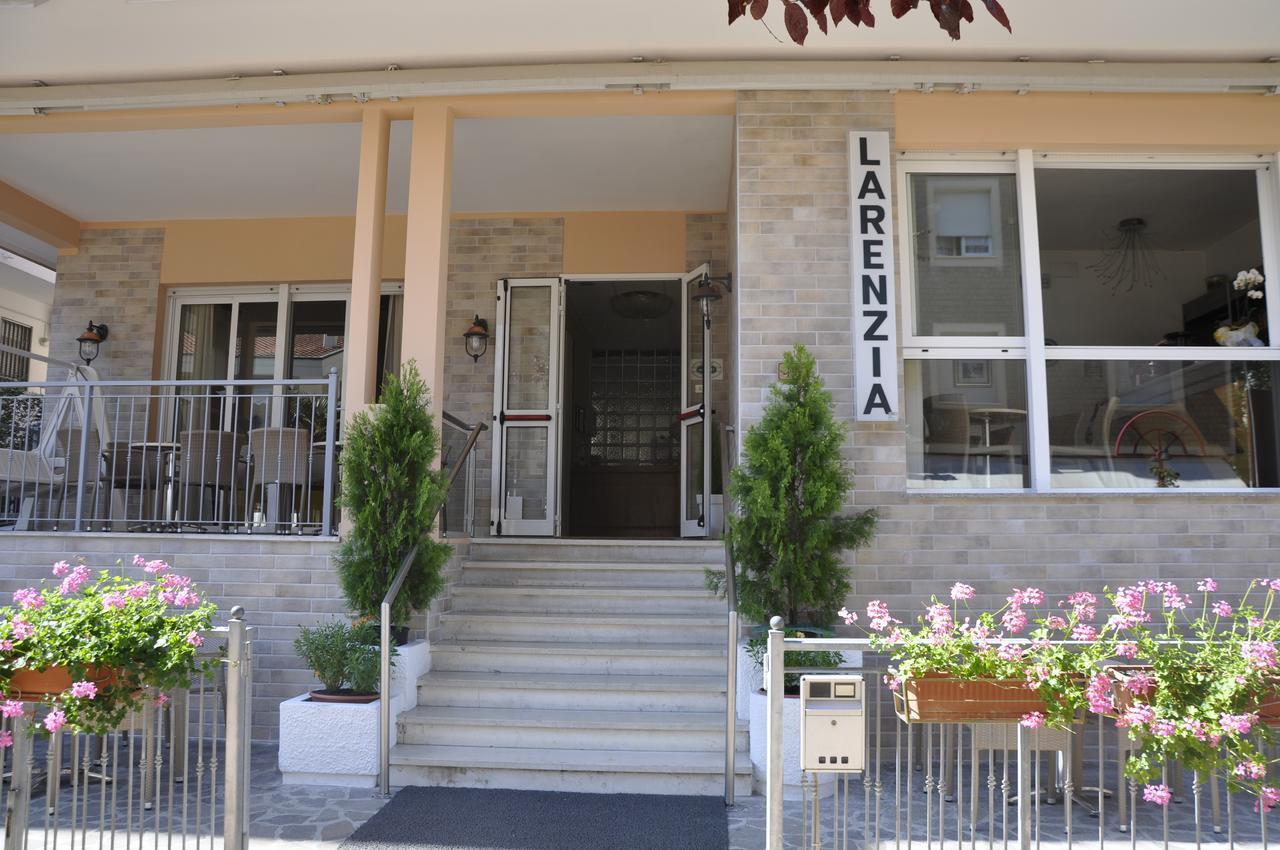 Albergo Larenzia Каттолика Экстерьер фото